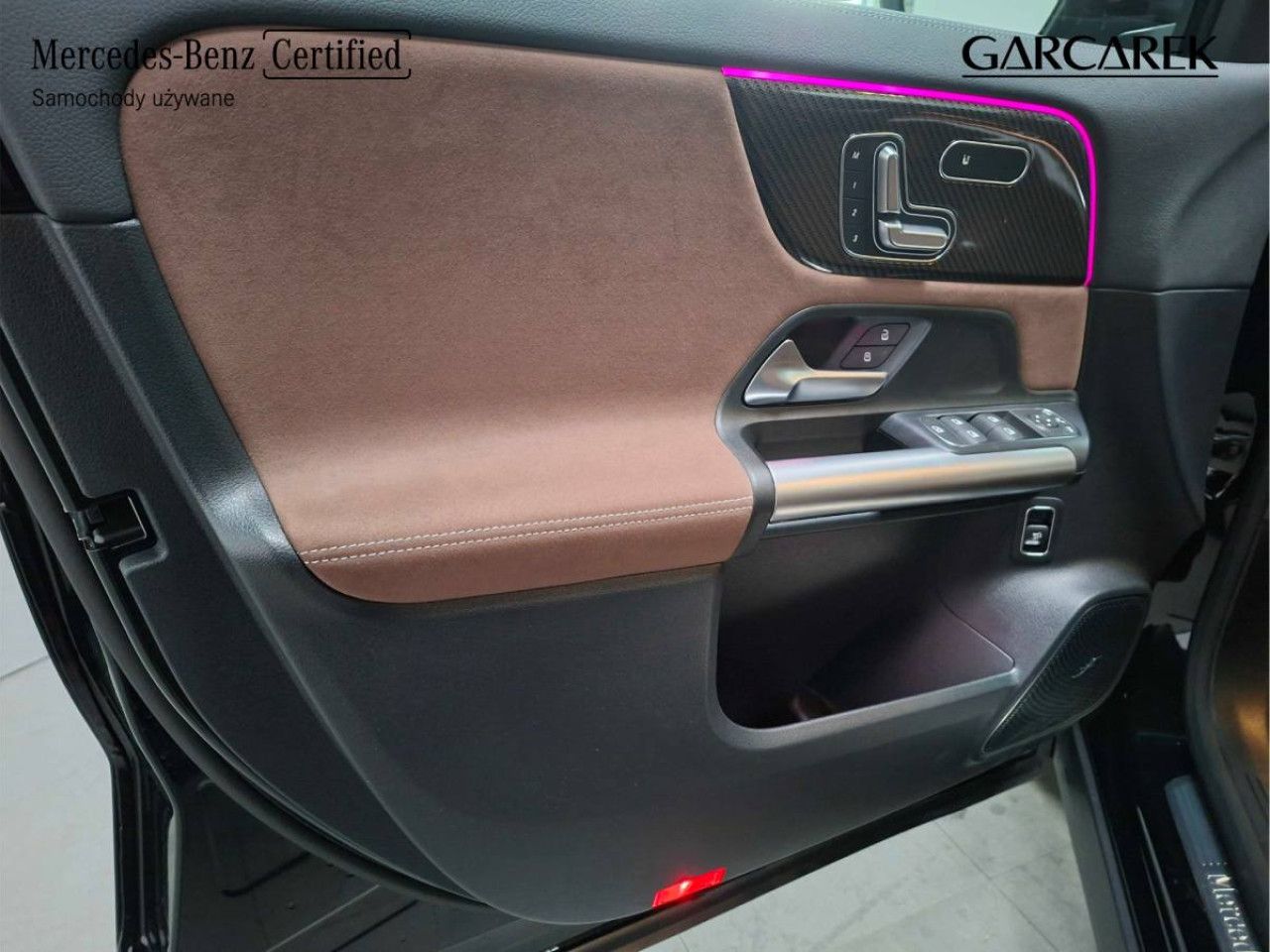 Zdj&eogon;cie pojazdu 21 / 24