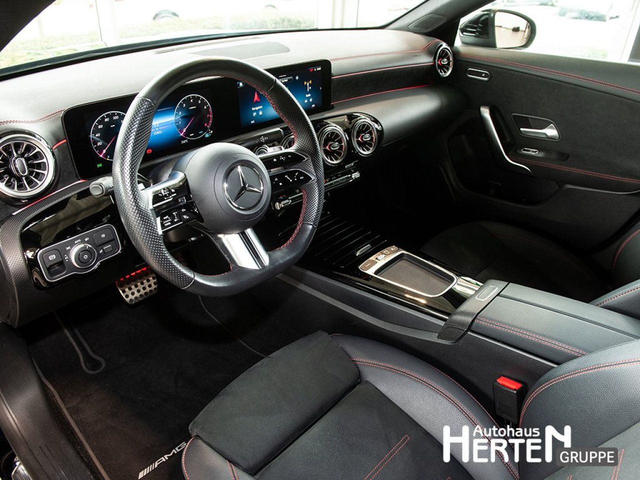Mercedes-Benz CLA – Bild 2