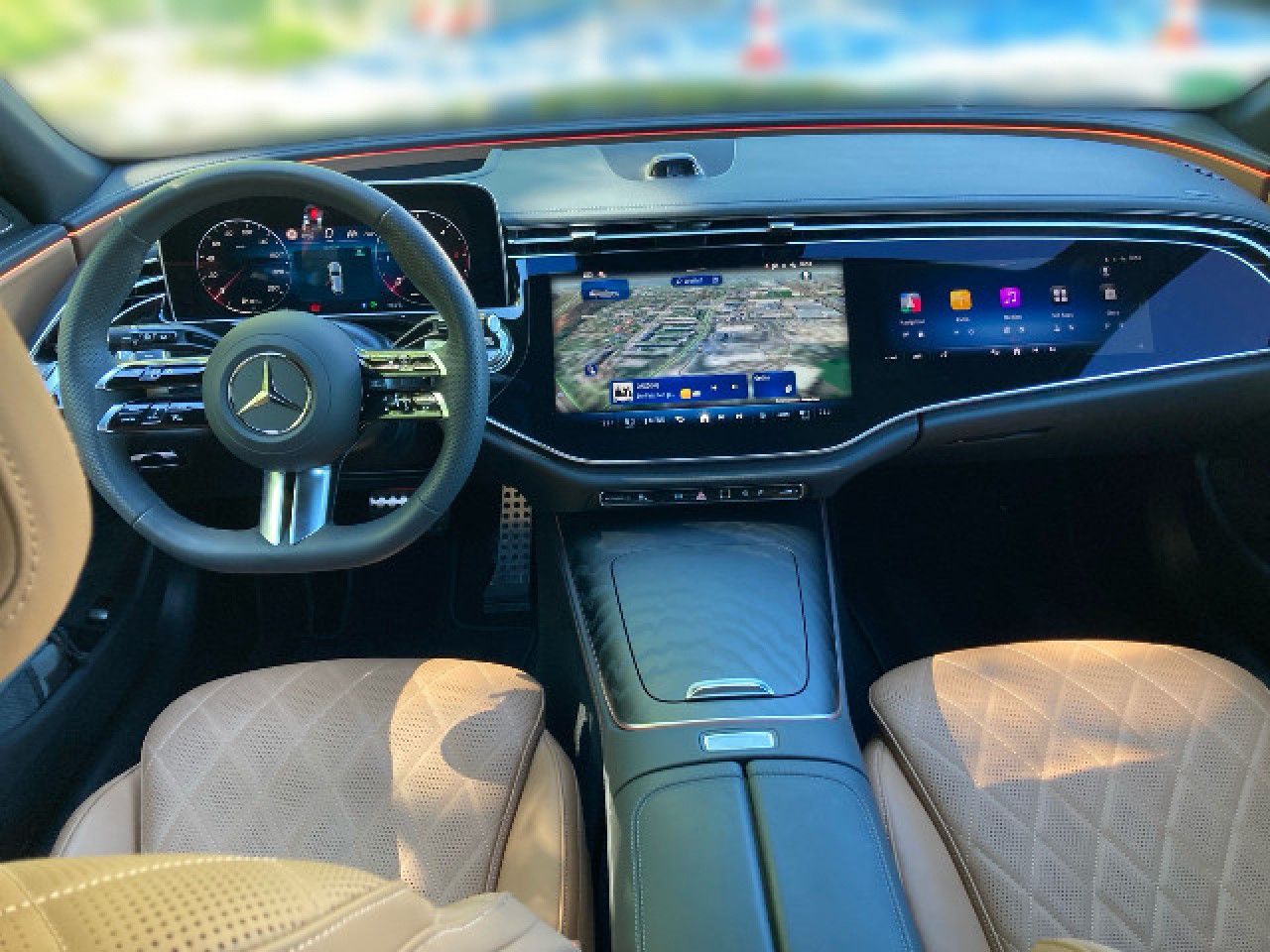 Mercedes-Benz E-Klasse – Bild 10