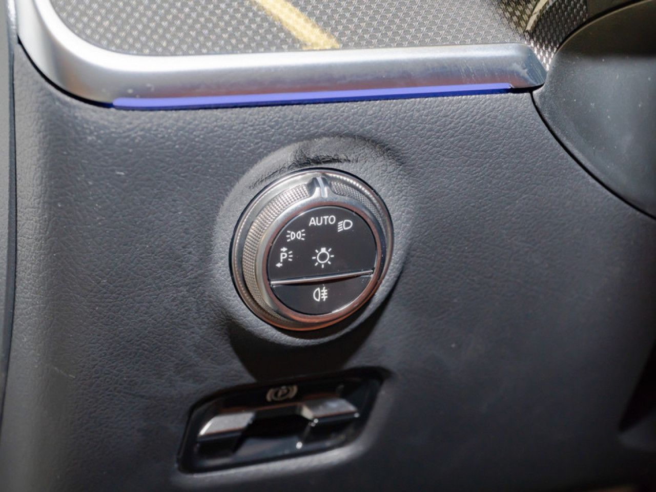 Mercedes-Benz C-Klasse – Bild 12