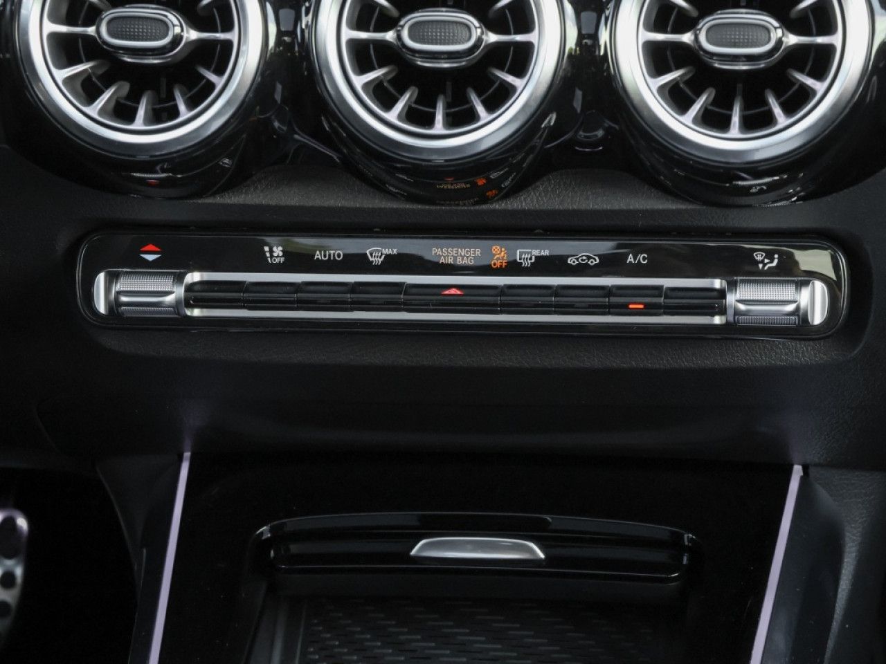 Mercedes-Benz GLB – Bild 9
