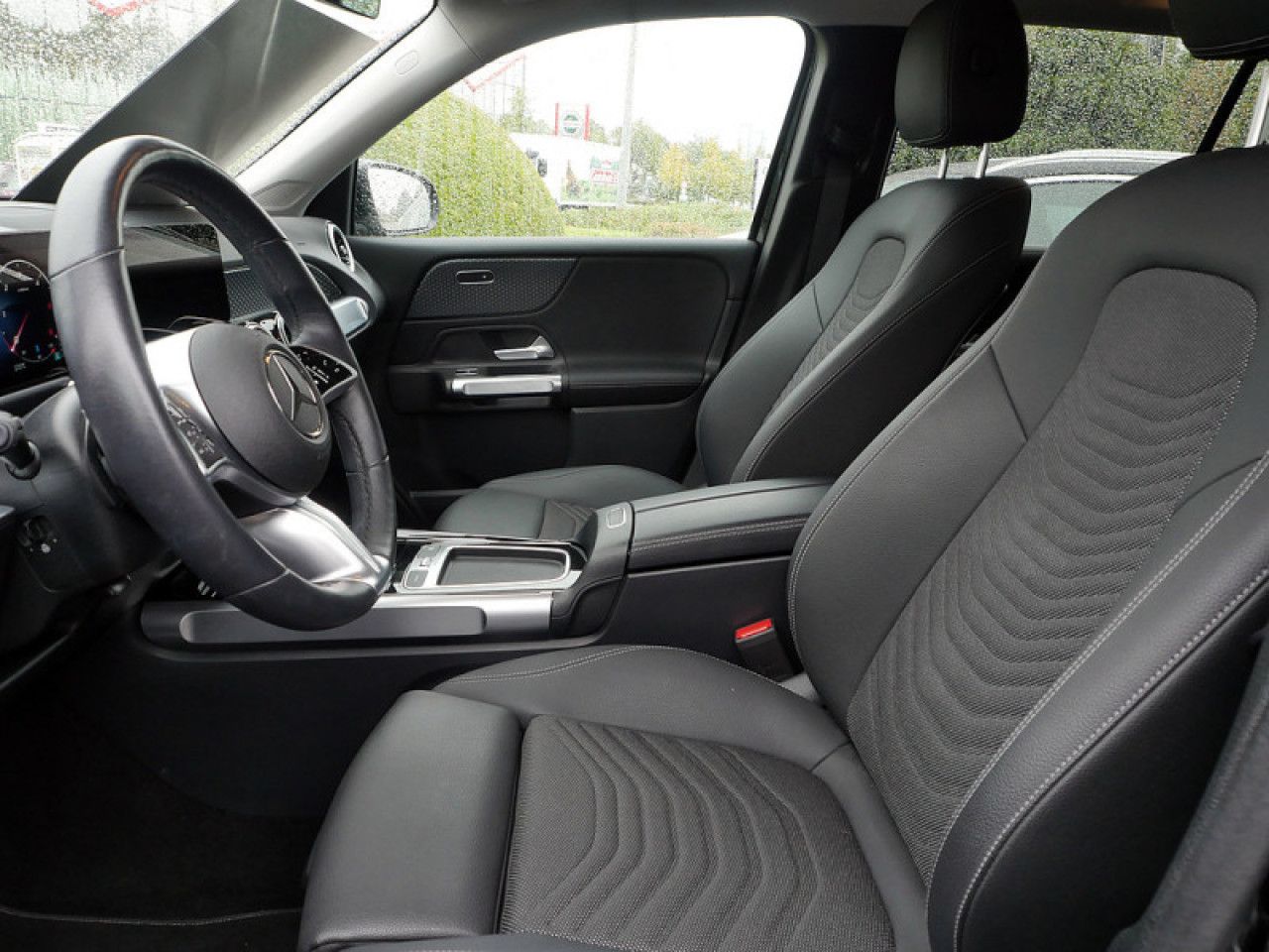 Mercedes-Benz GLB – Bild 14