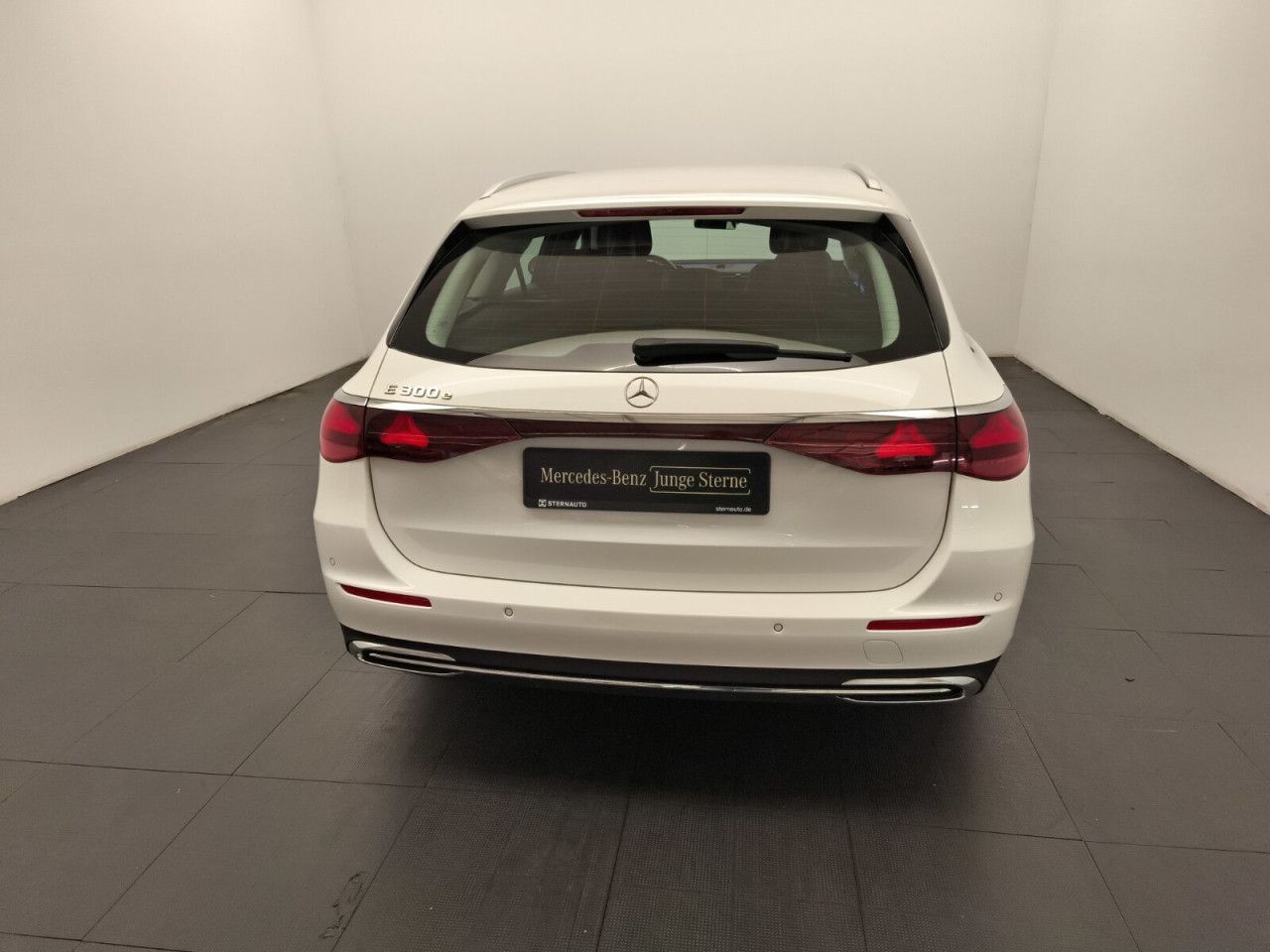 Mercedes-Benz E-Klasse – Bild 7
