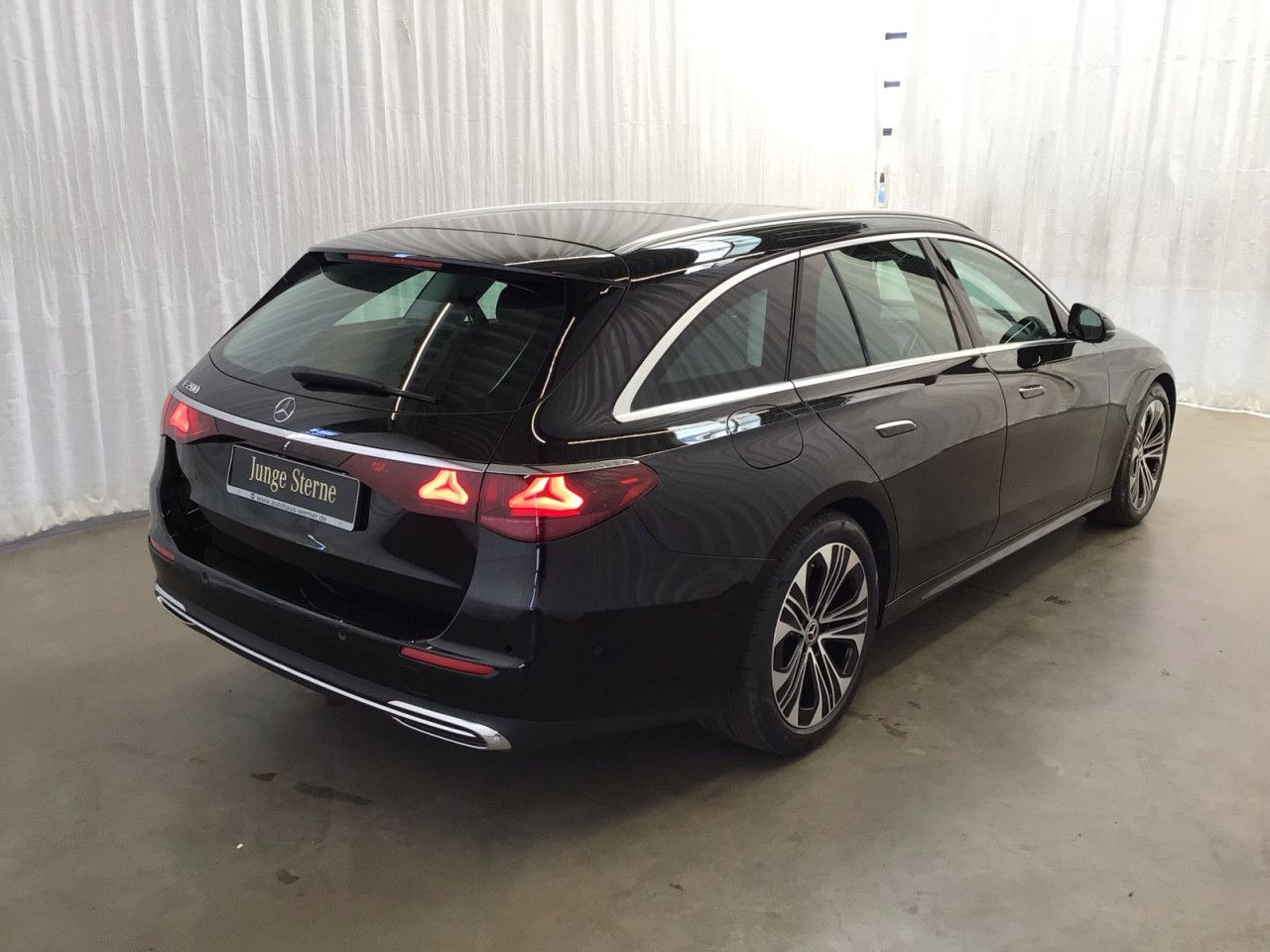Mercedes-Benz E-Klasse – Bild 5
