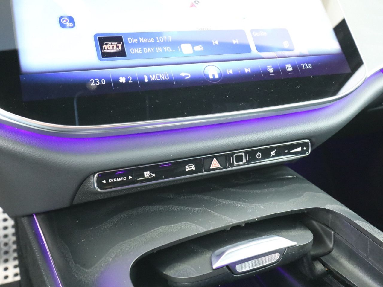 Mercedes-Benz E-Klasse – Bild 14