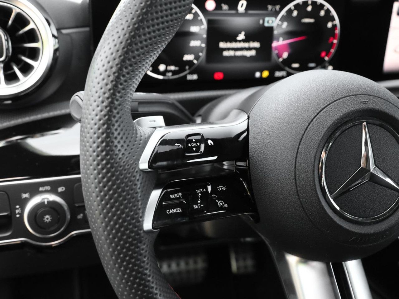 Mercedes-Benz CLA – Bild 14