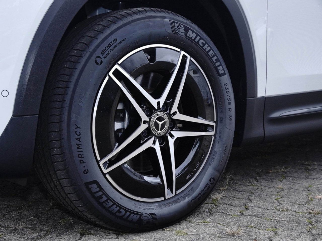 Mercedes-Benz EQB – Bild 8