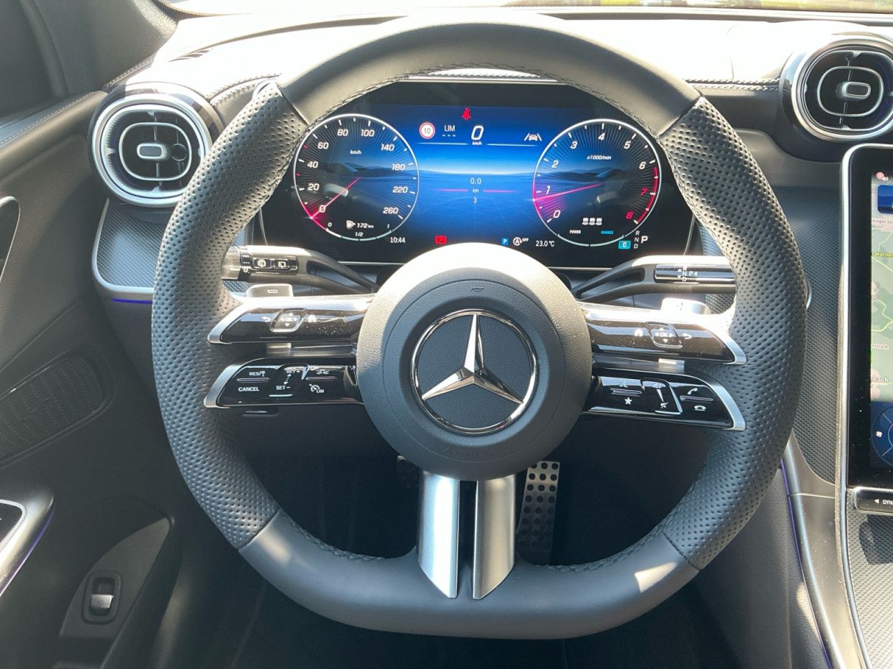 Mercedes-Benz GLC – Bild 11