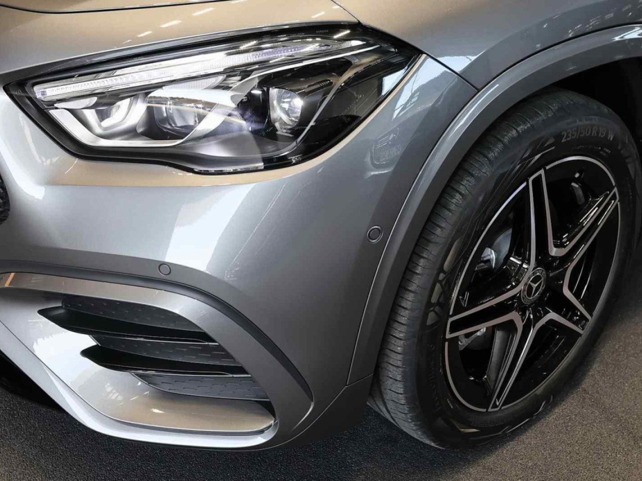 Mercedes-Benz GLA – Bild 3
