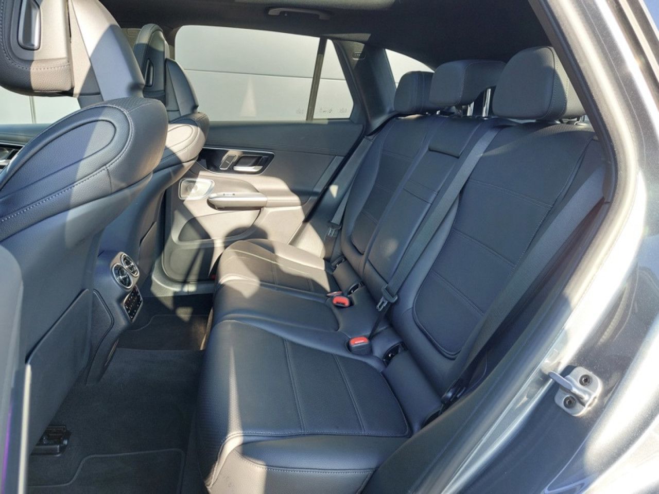 Photo du véhicule 10 / 17
