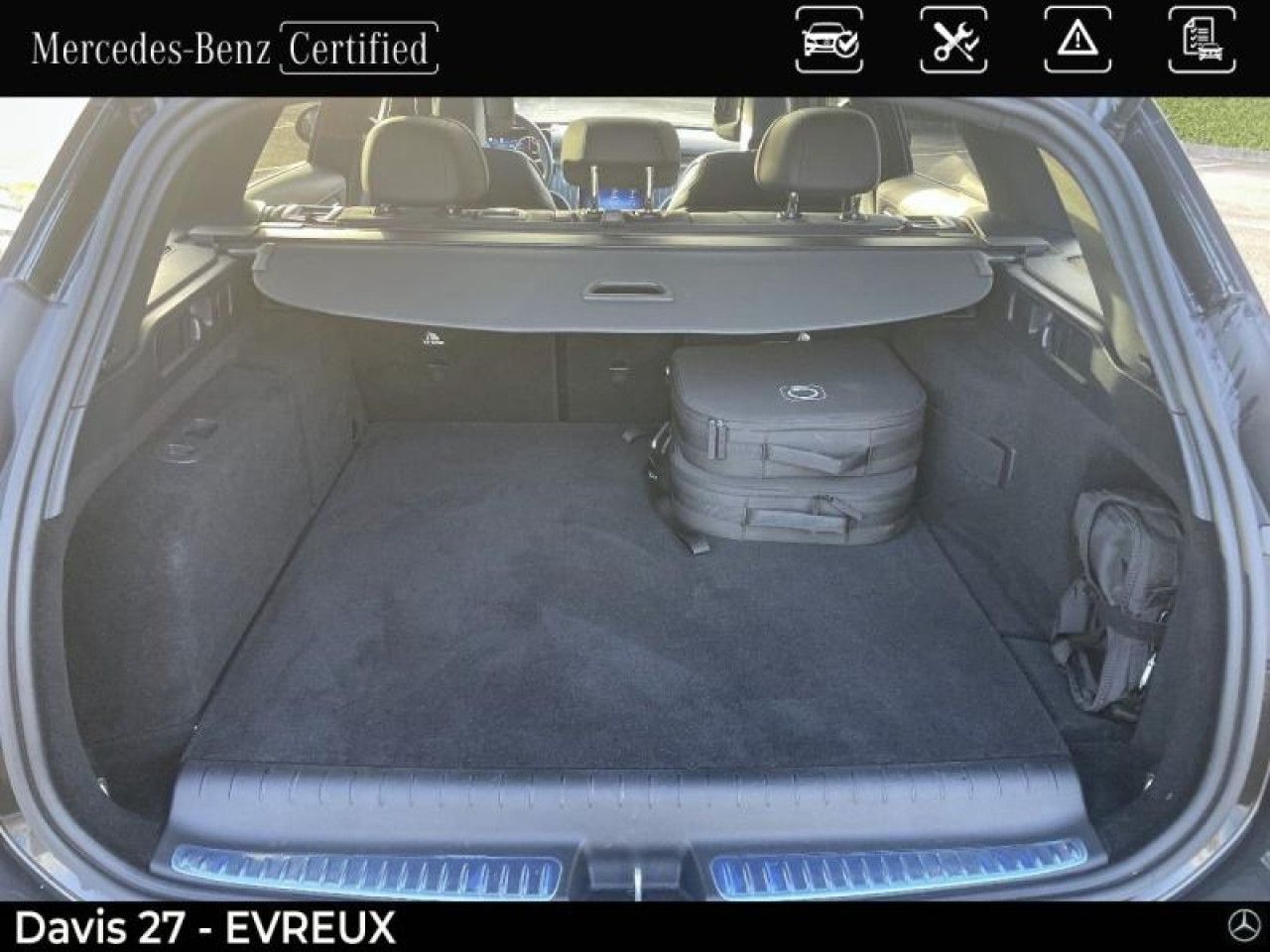 Photo du v&eacute;hicule 9 / 18