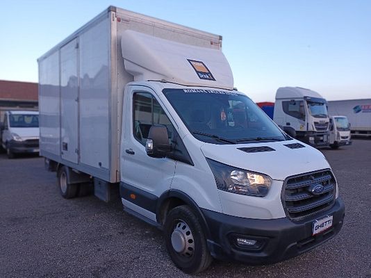 Vehicle image 1 / 5