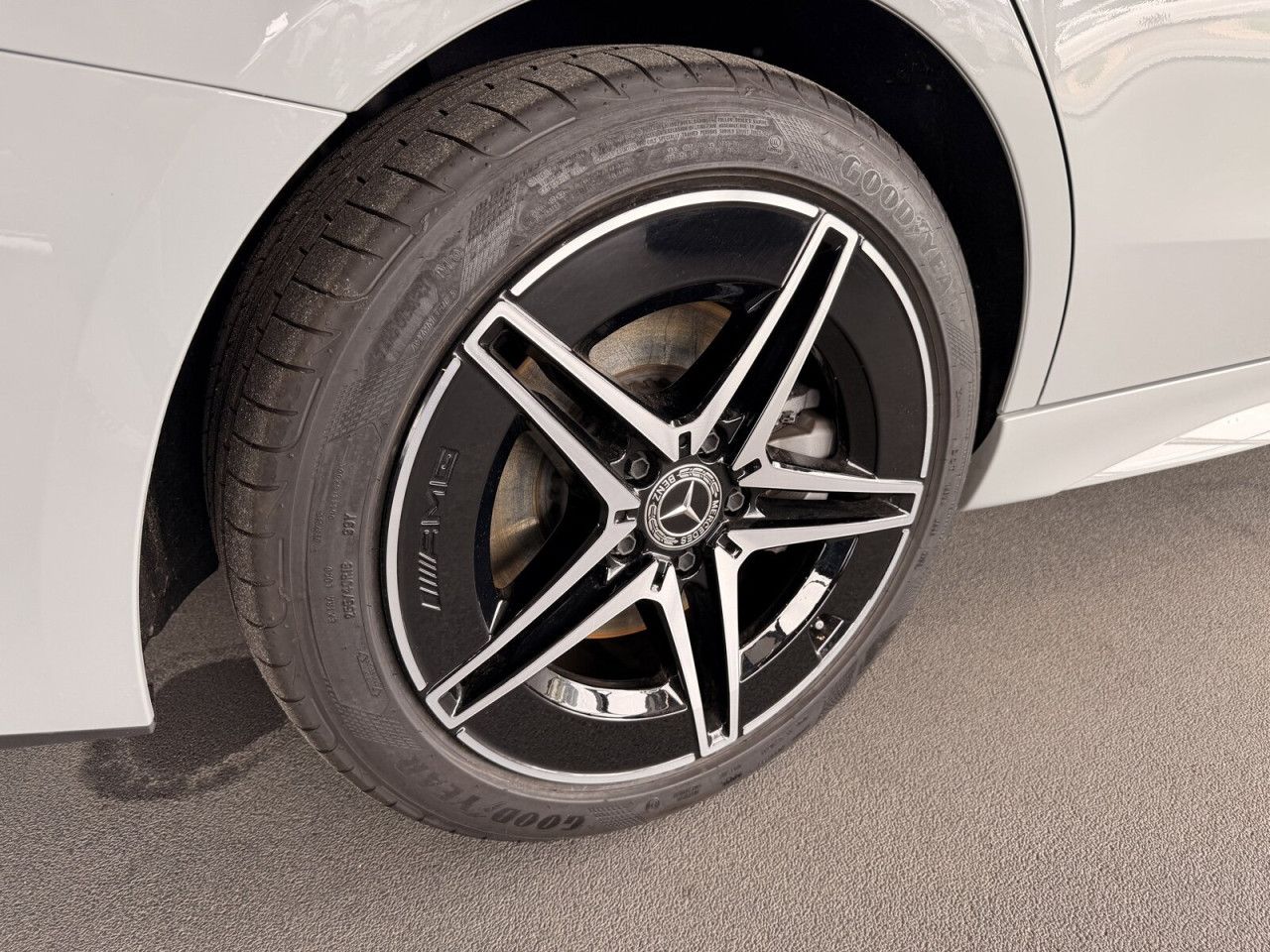 Mercedes-Benz C-Klasse – Bild 5
