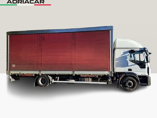 Vehicle image 4 / 13