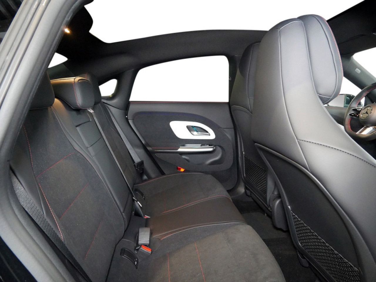 Mercedes-Benz CLA – Bild 6
