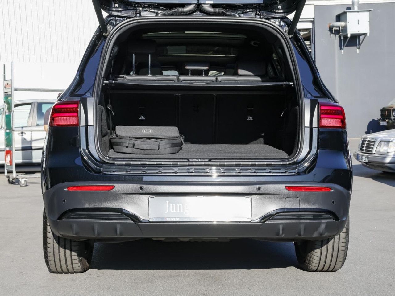 Mercedes-Benz EQB – Bild 11