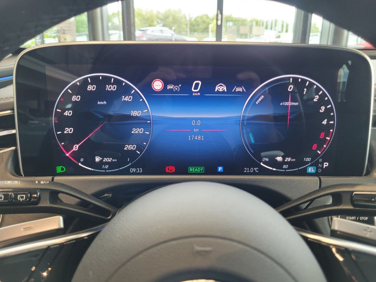 Mercedes-Benz E-Klasse – Bild 25