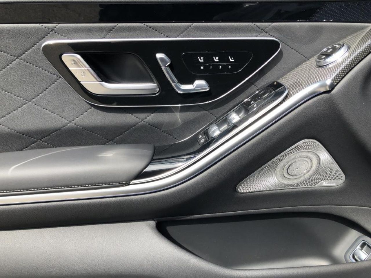 Mercedes-Benz S-Klasse – Bild 15