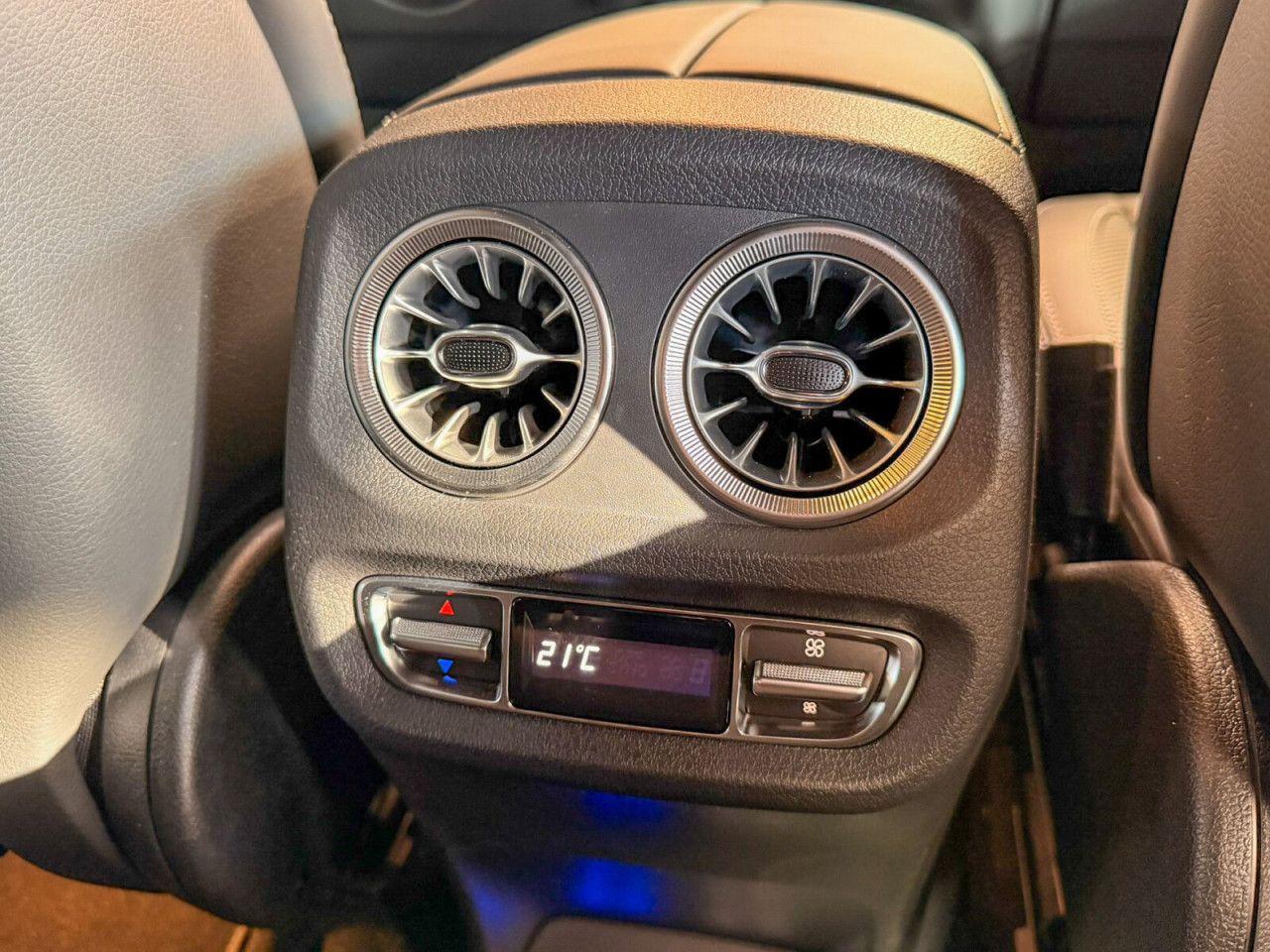 Fahrzeugbild 14 / 29