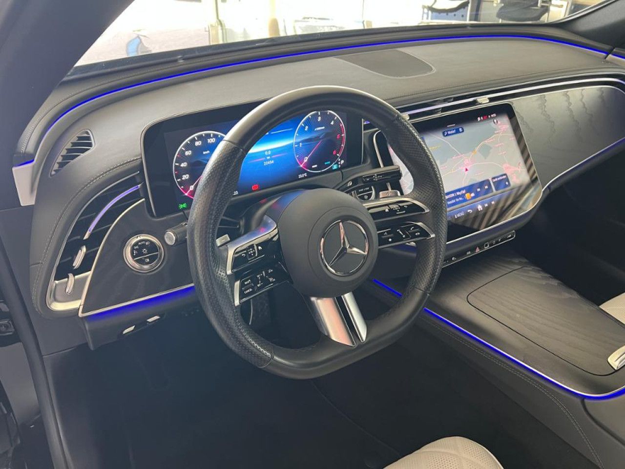 Mercedes-Benz E-Klasse – Bild 14