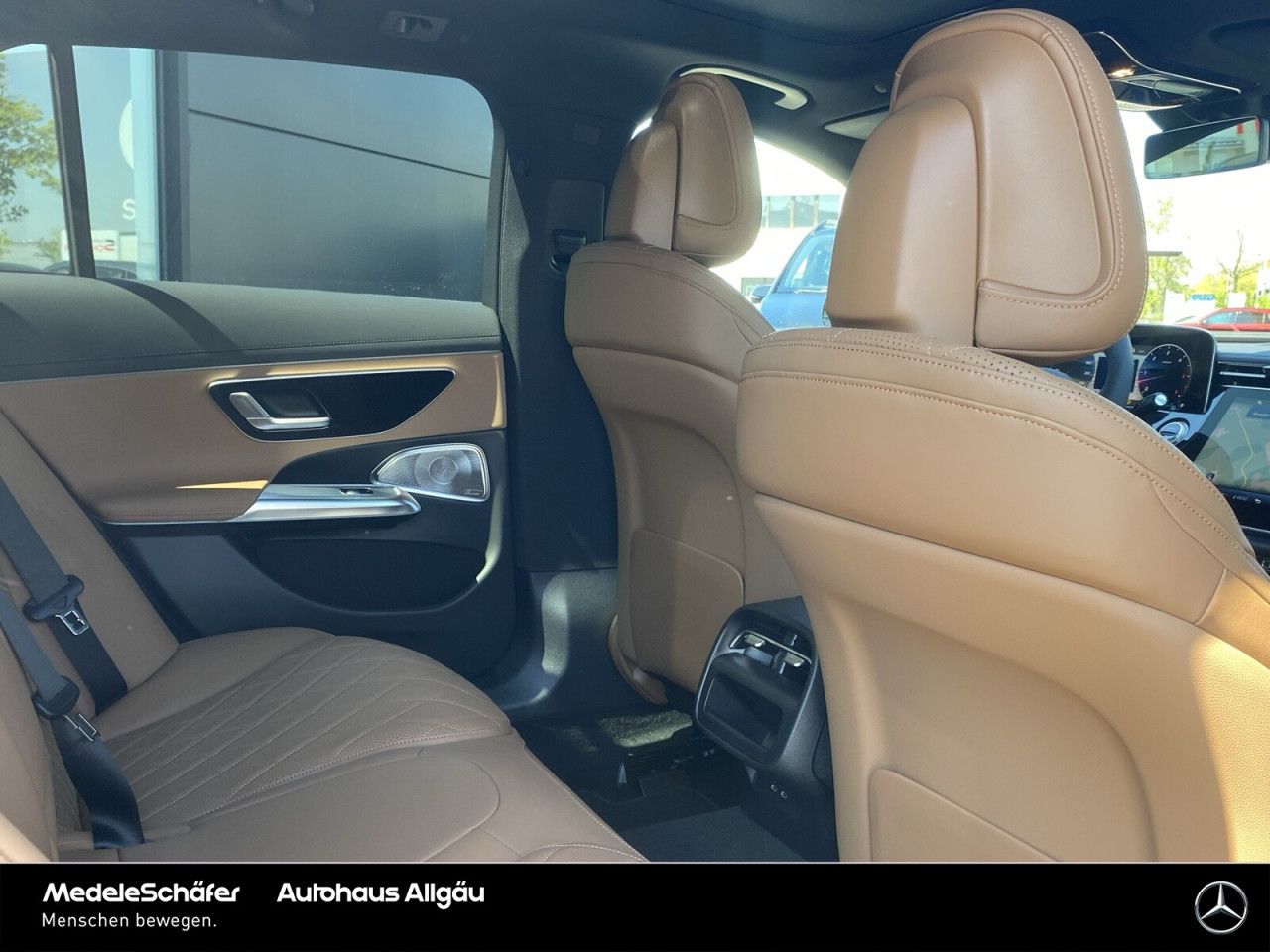 Mercedes-Benz E-Klasse – Bild 11