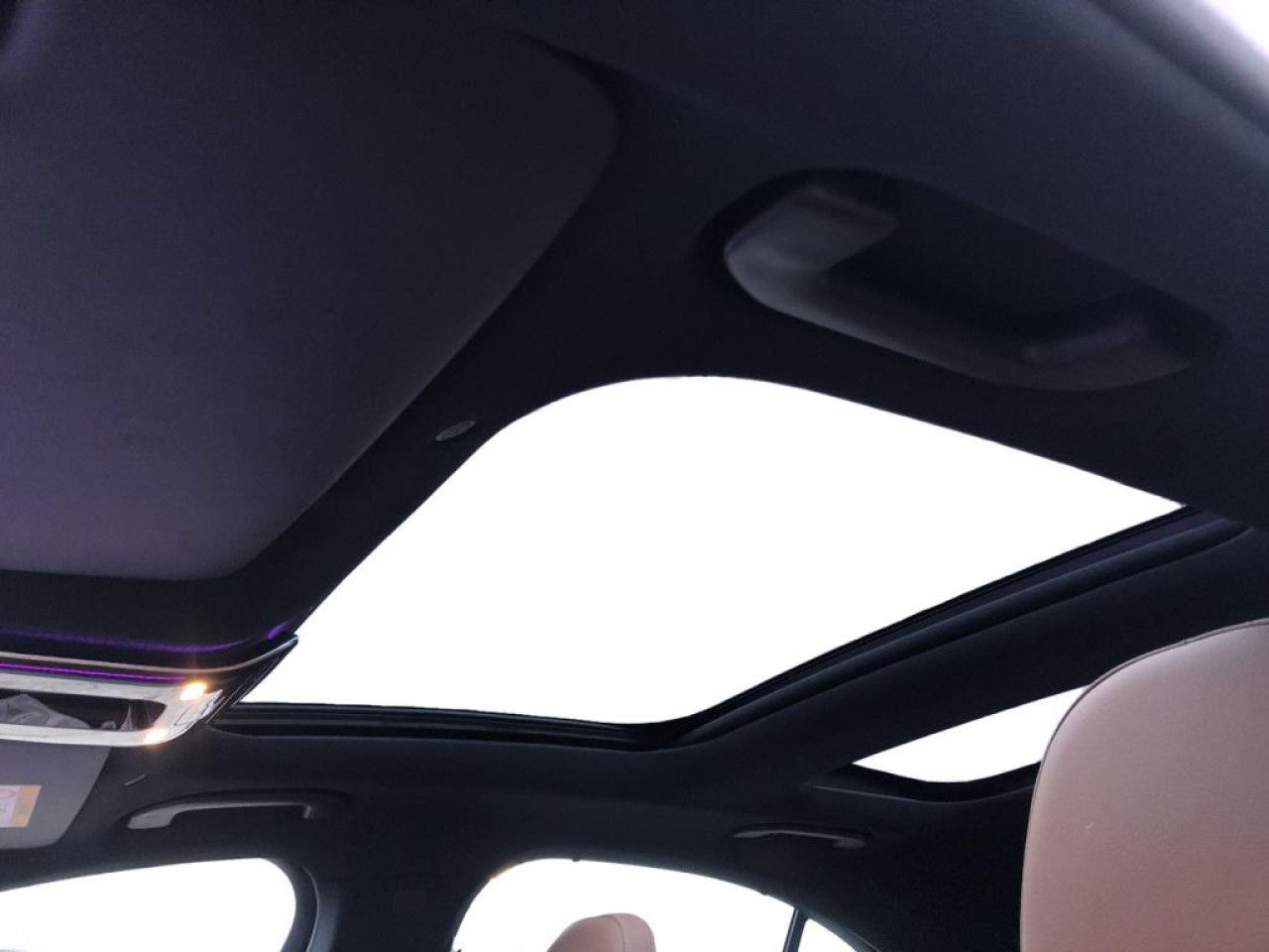Mercedes-Benz E-Klasse – Bild 13