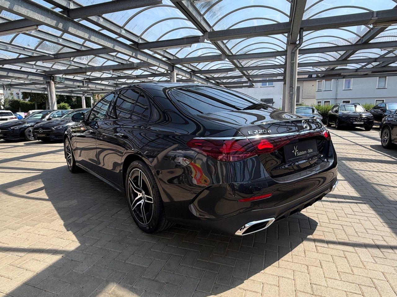 Mercedes-Benz E-Klasse – Bild 3