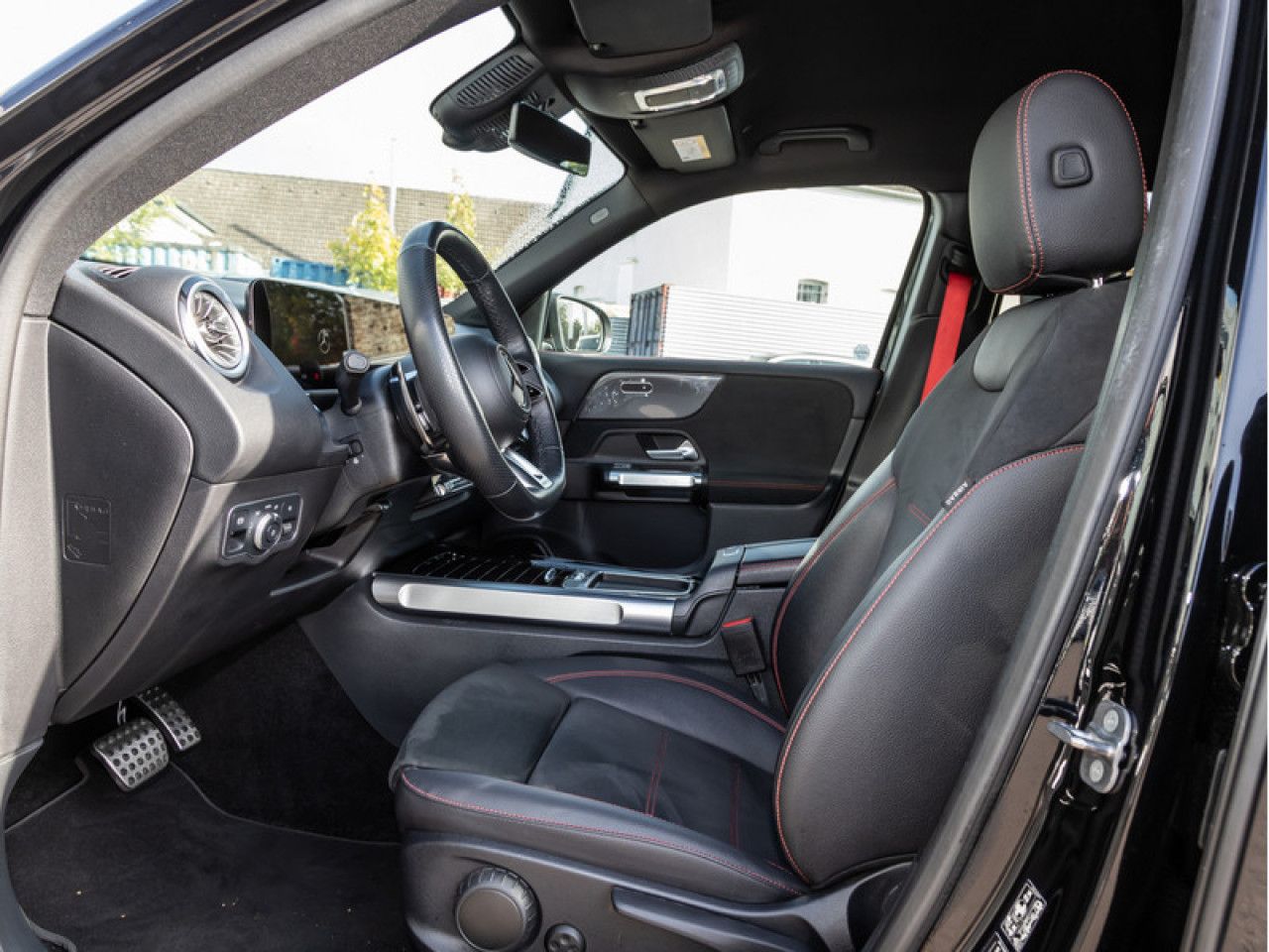Mercedes-Benz GLB – Bild 10