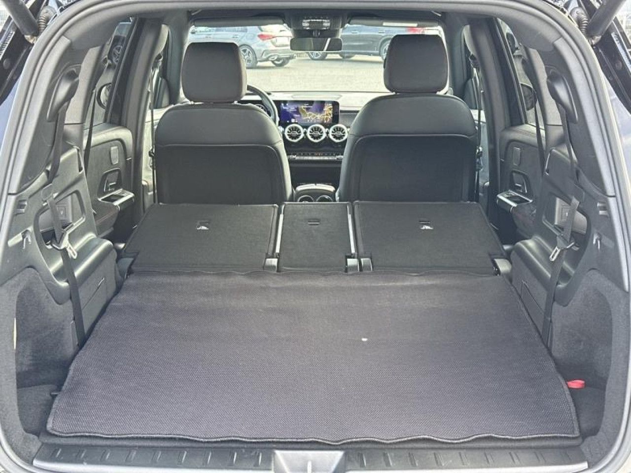 Photo du v&eacute;hicule 18 / 18