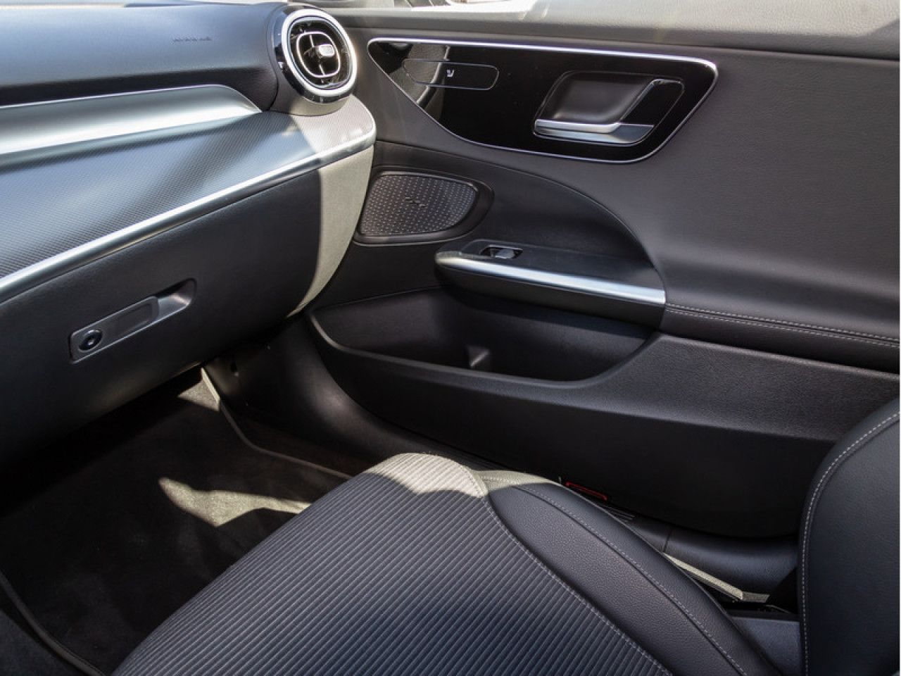 Mercedes-Benz C-Klasse – Bild 15