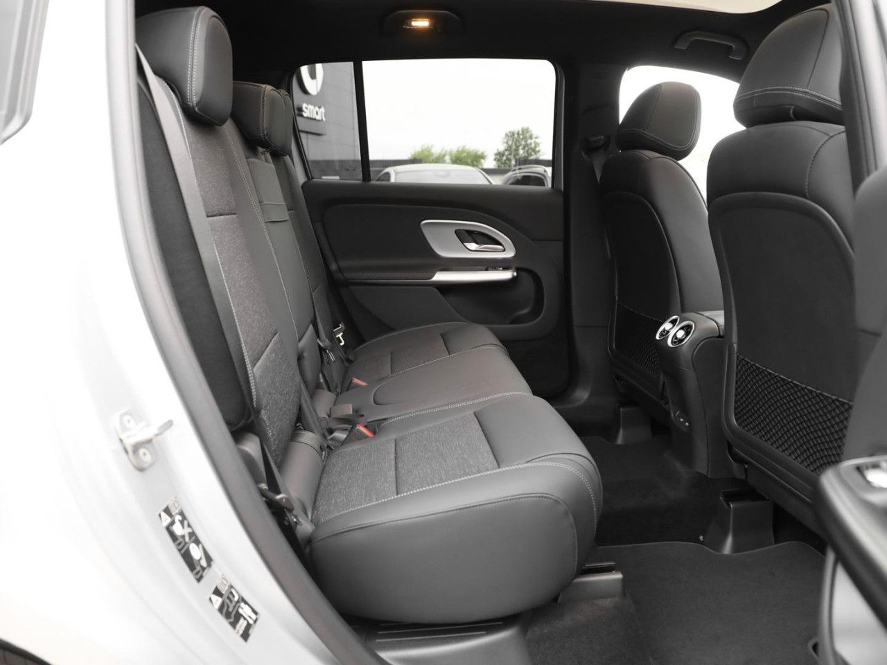 Mercedes-Benz GLB – Bild 6
