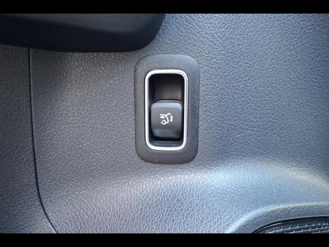 Photo du v&eacute;hicule 17 / 18