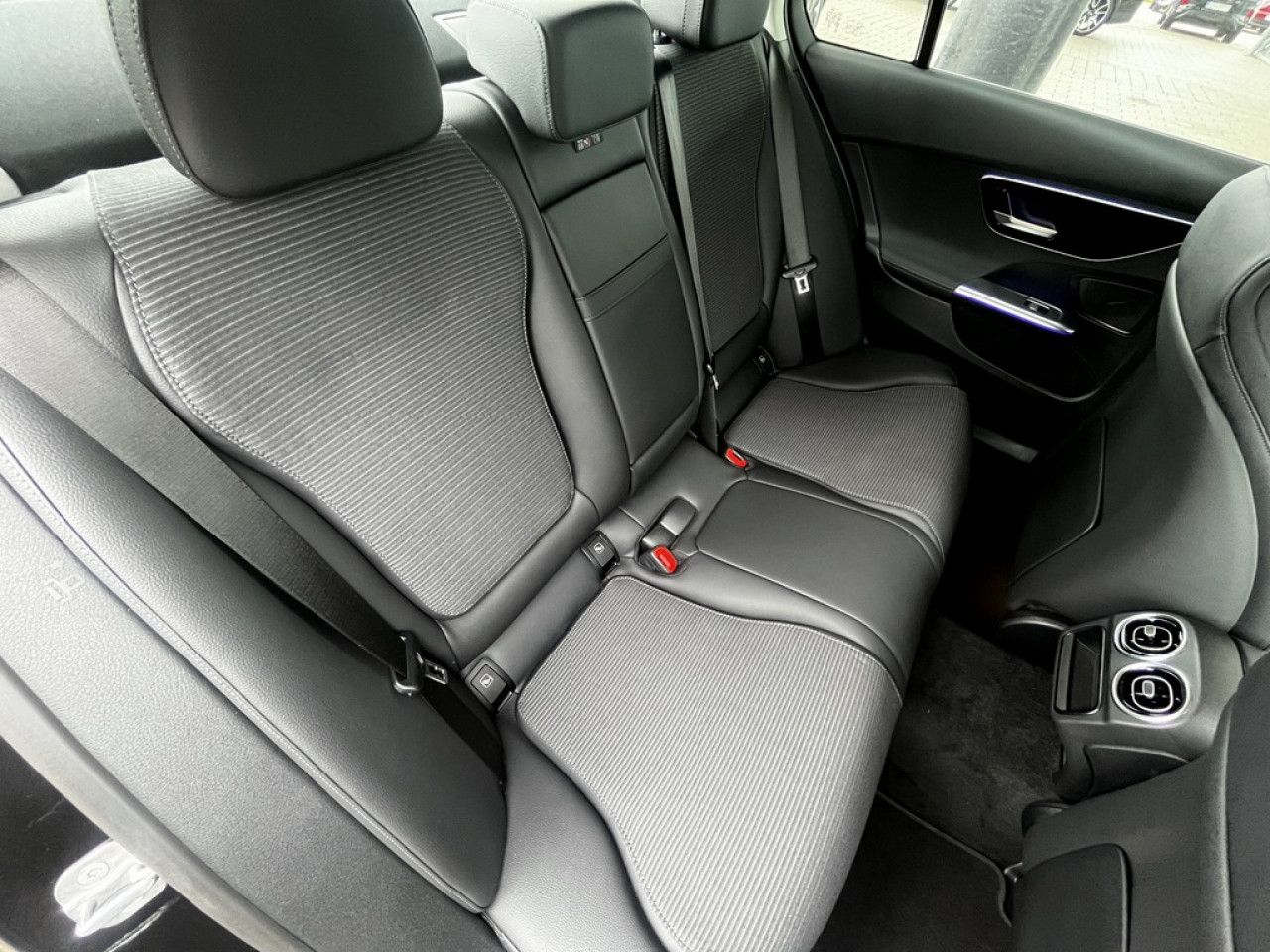 Mercedes-Benz C-Klasse – Bild 17