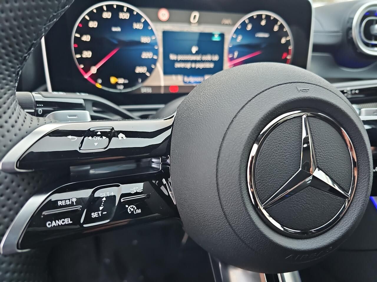 Zdjęcie pojazdu 19 / 22