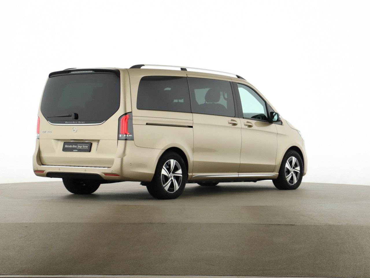 Mercedes-Benz EQV – Bild 6