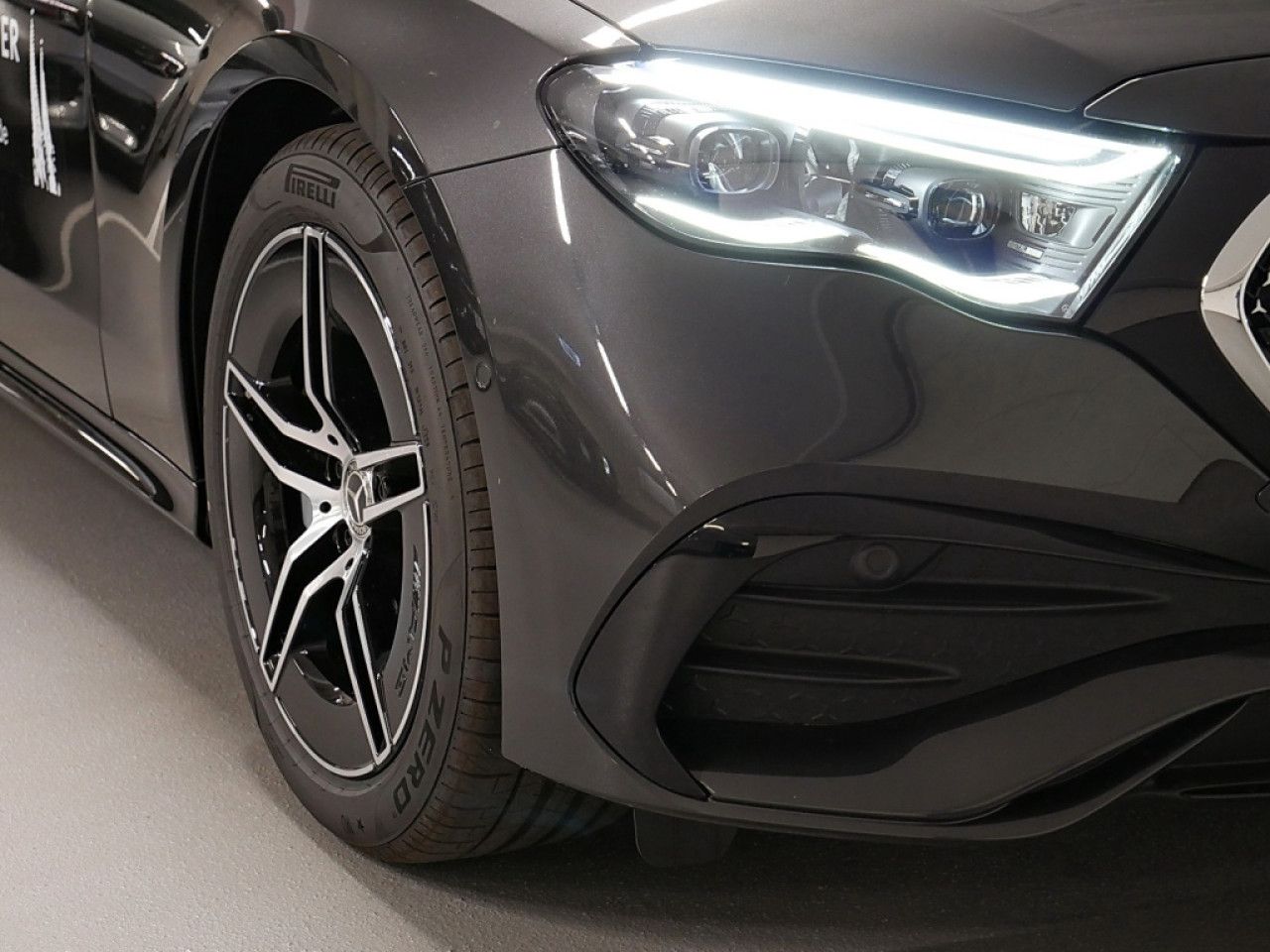 Mercedes-Benz E-Klasse – Bild 4