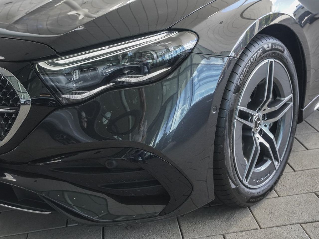 Mercedes-Benz E-Klasse – Bild 5
