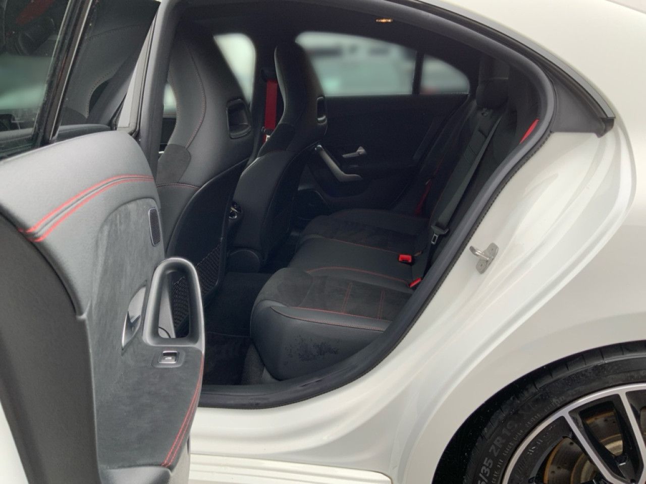 Fahrzeugbild 26 / 29