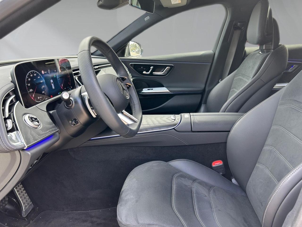 Mercedes-Benz E-Klasse – Bild 7