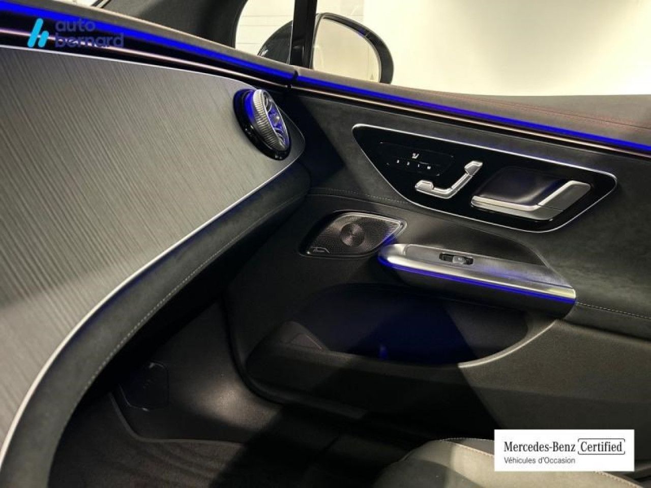 Photo du v&eacute;hicule 17 / 18