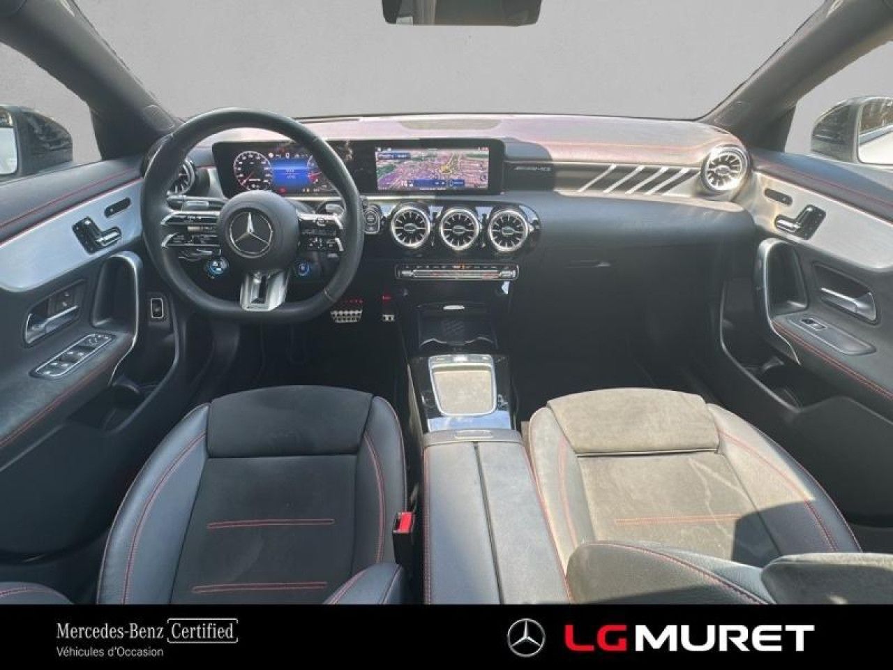 Photo du véhicule 9 / 18