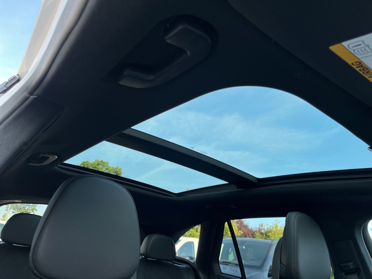 Mercedes-Benz GLC – Bild 16