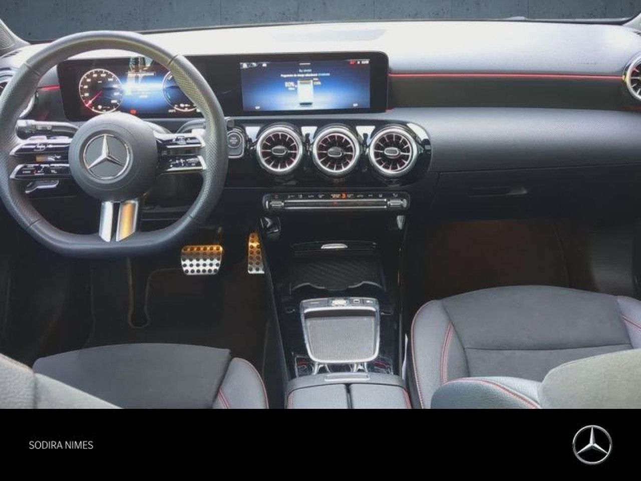 Photo du v&eacute;hicule 14 / 18