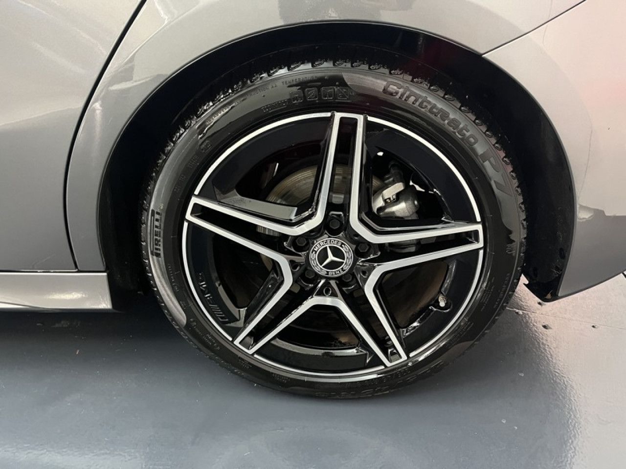 Photo du véhicule 9 / 18