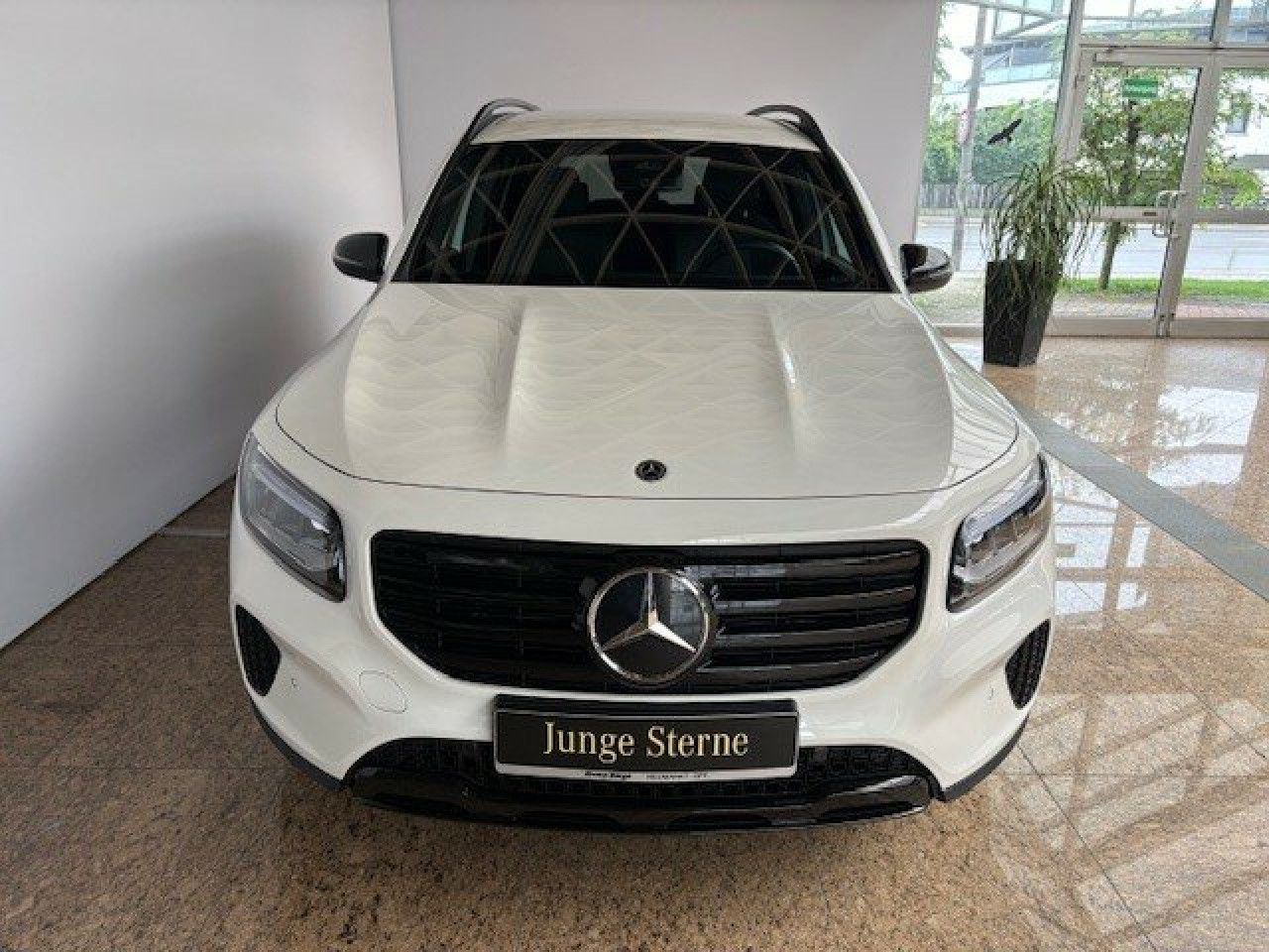 Mercedes-Benz GLB – Bild 2