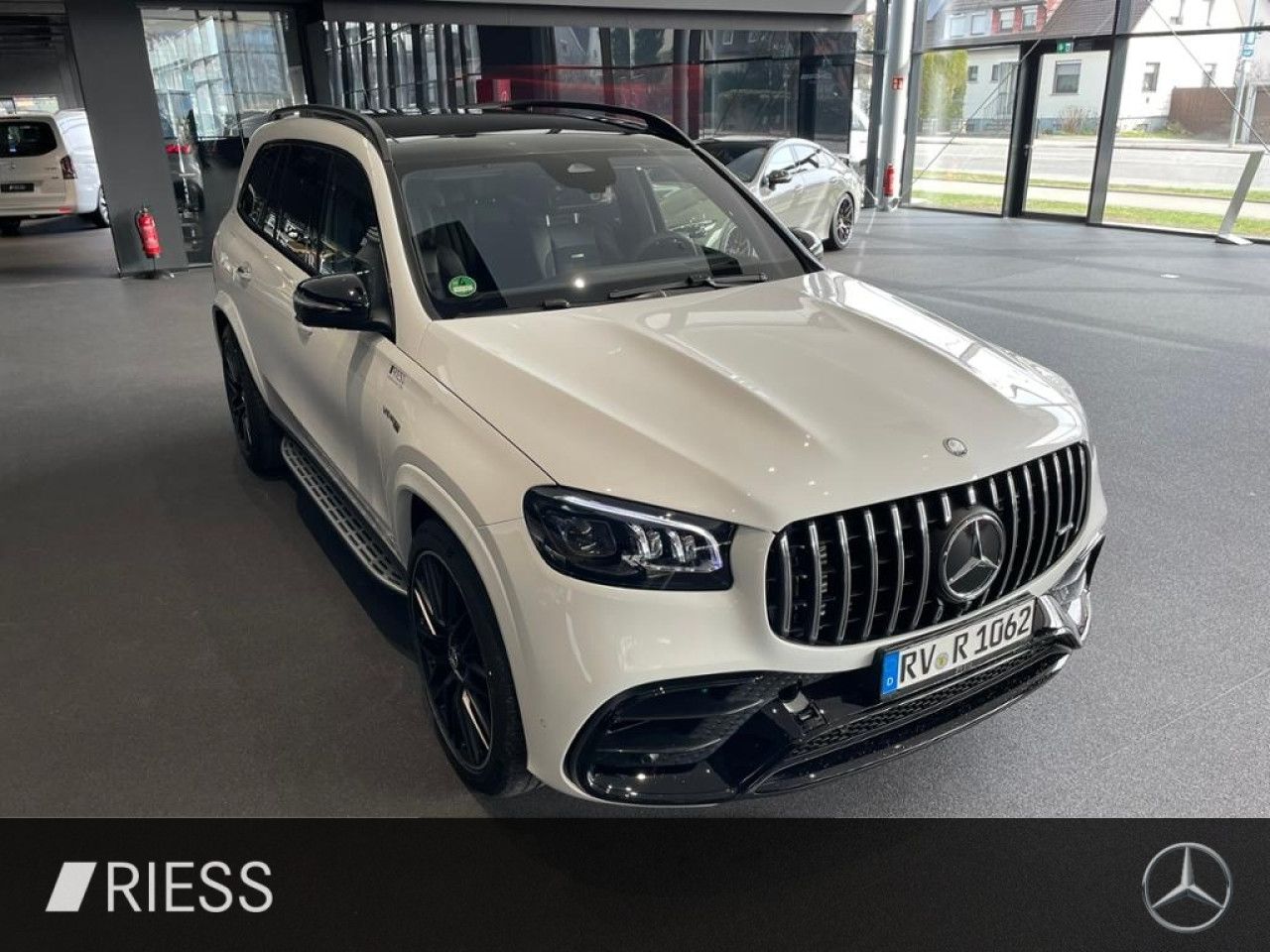 Mercedes-Benz GLS – Bild 8