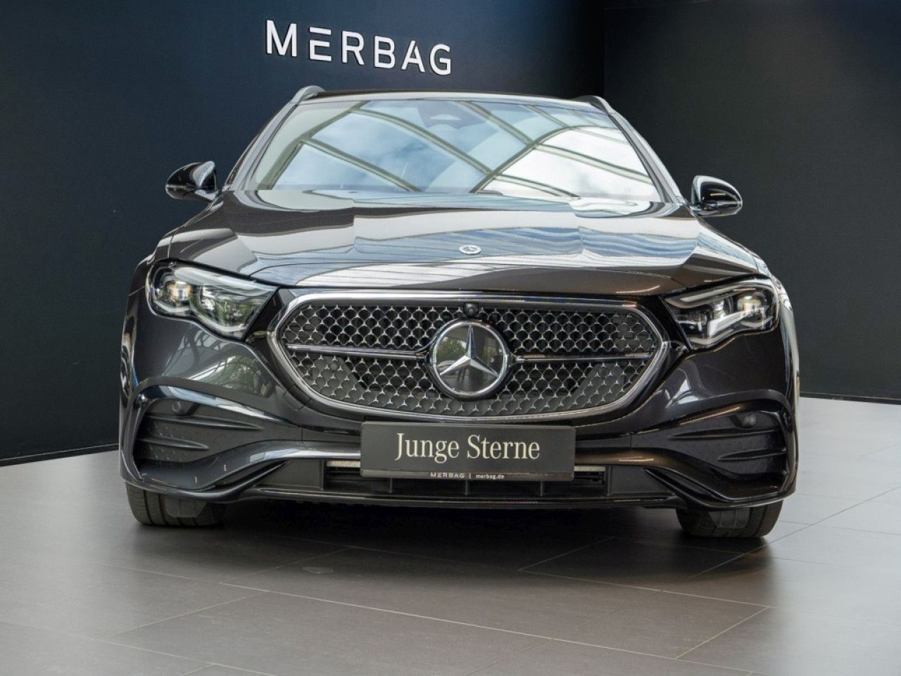Mercedes-Benz E-Klasse – Bild 2