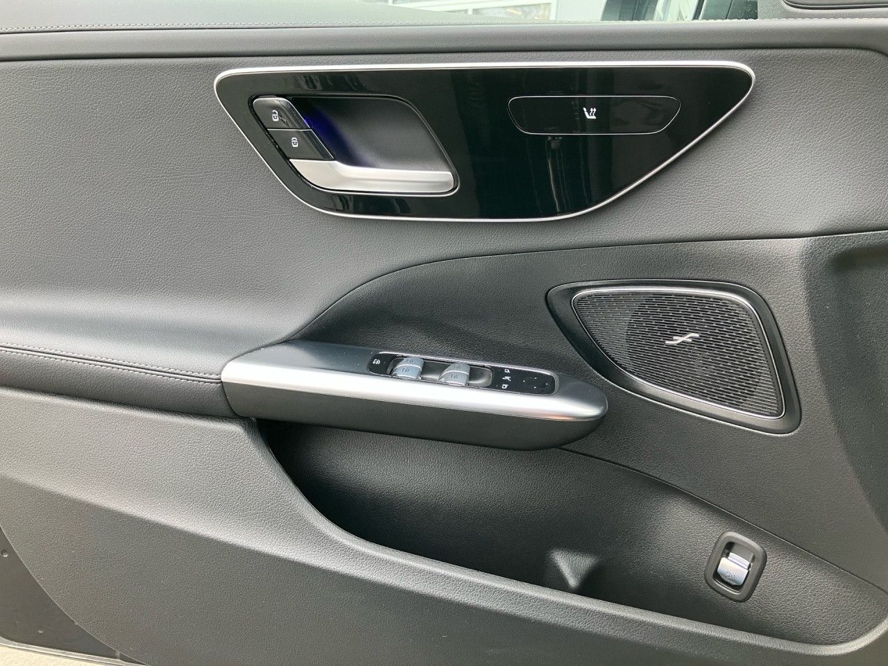 Mercedes-Benz C-Klasse – Bild 4