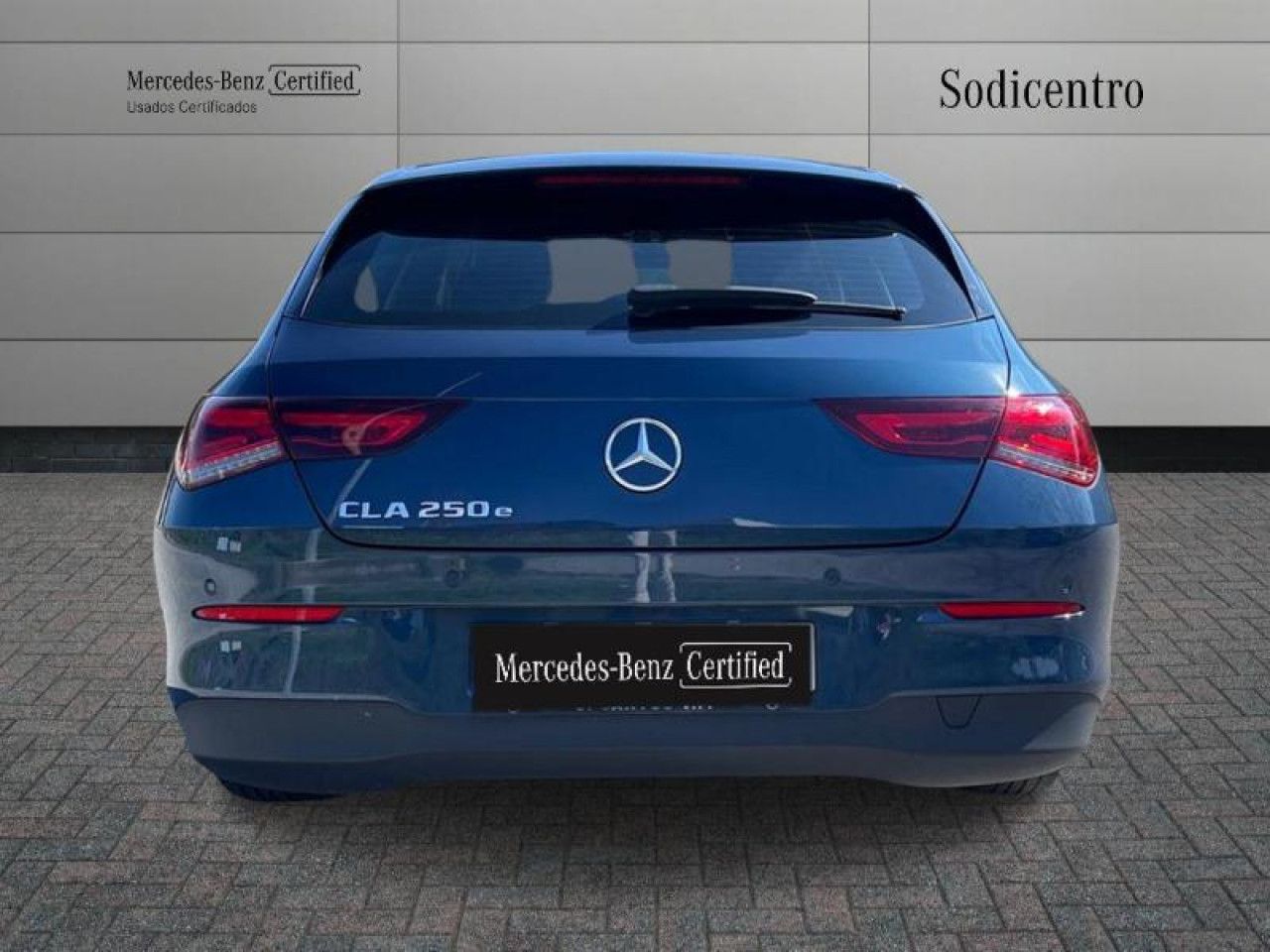 Imagem do ve&iacute;culo 8 / 19