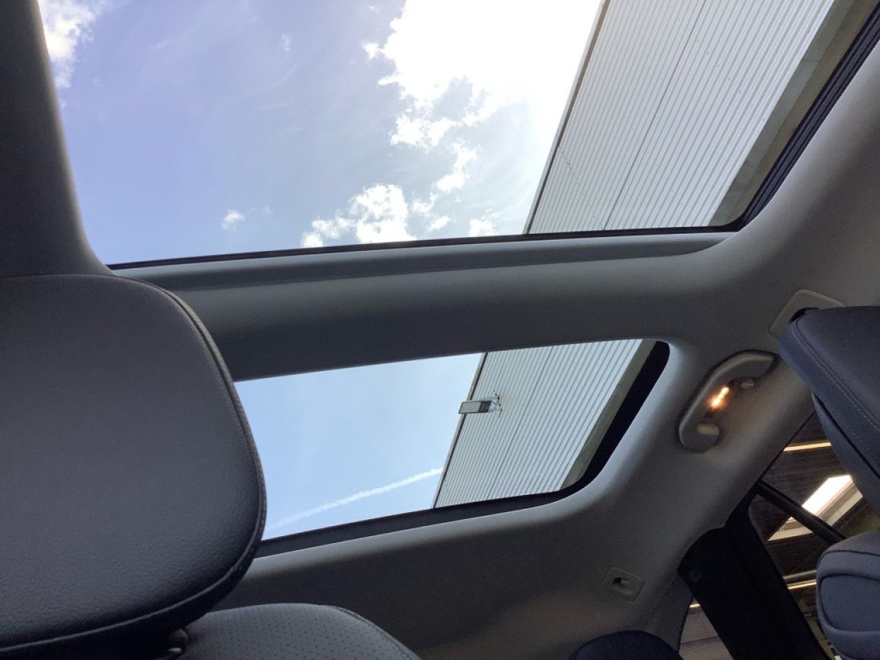Mercedes-Benz C-Klasse – Bild 16